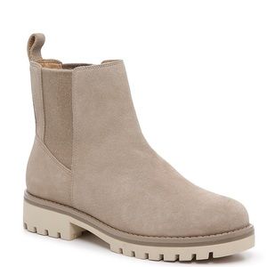 Crown Vintage Tipryn Chelsea Booties